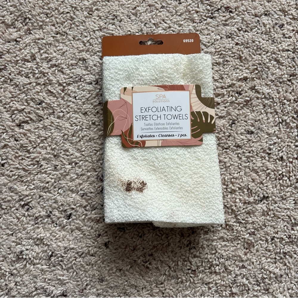 Exfoliating Stretch Towel 2 pcs - Cream - exfoliates and cleanses